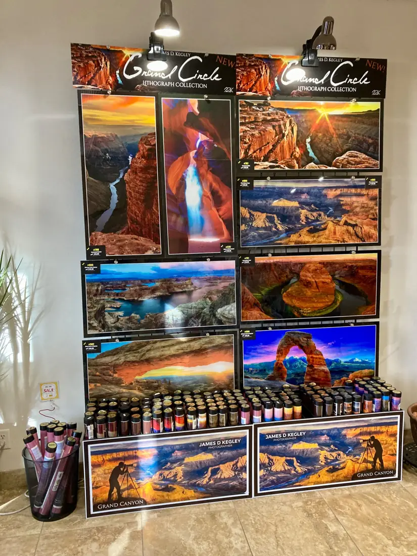 Grand Circle print display